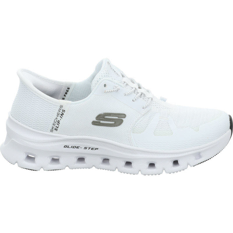 Skechers "GLIDE-STEP PRO"