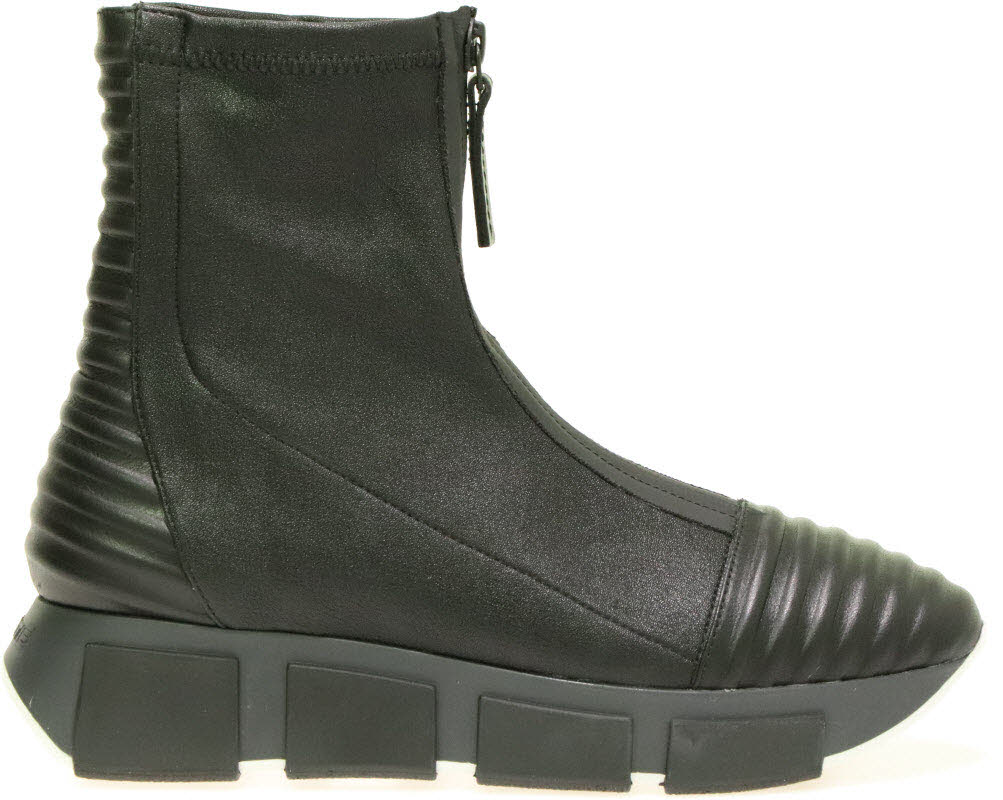 Vic Matiè Boots